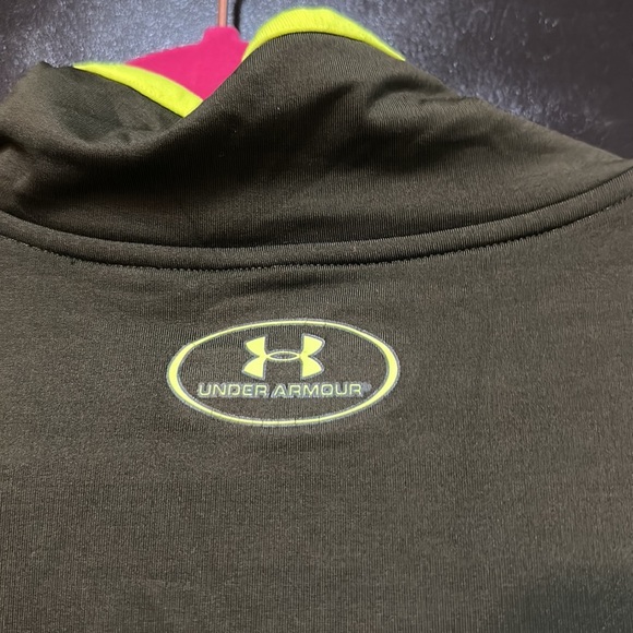 UNDER ARMOUR Men's ColdGear® Evo 1/4 Zip Top Green/Neon Yellow - Picture 6 of 7